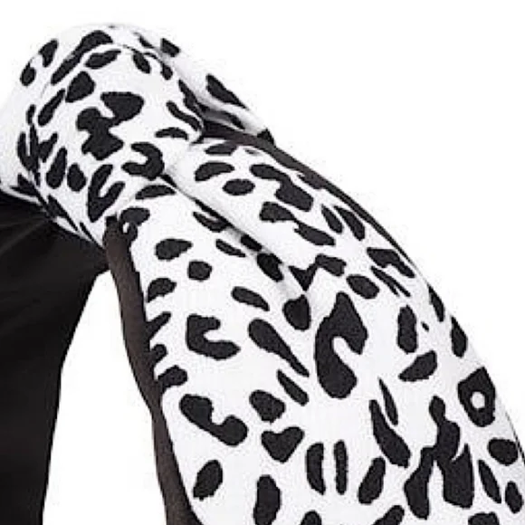 LAST ONE! Darling Black and White Leopard Print Headband w/Adorable Top Knot - Picture 3 of 8